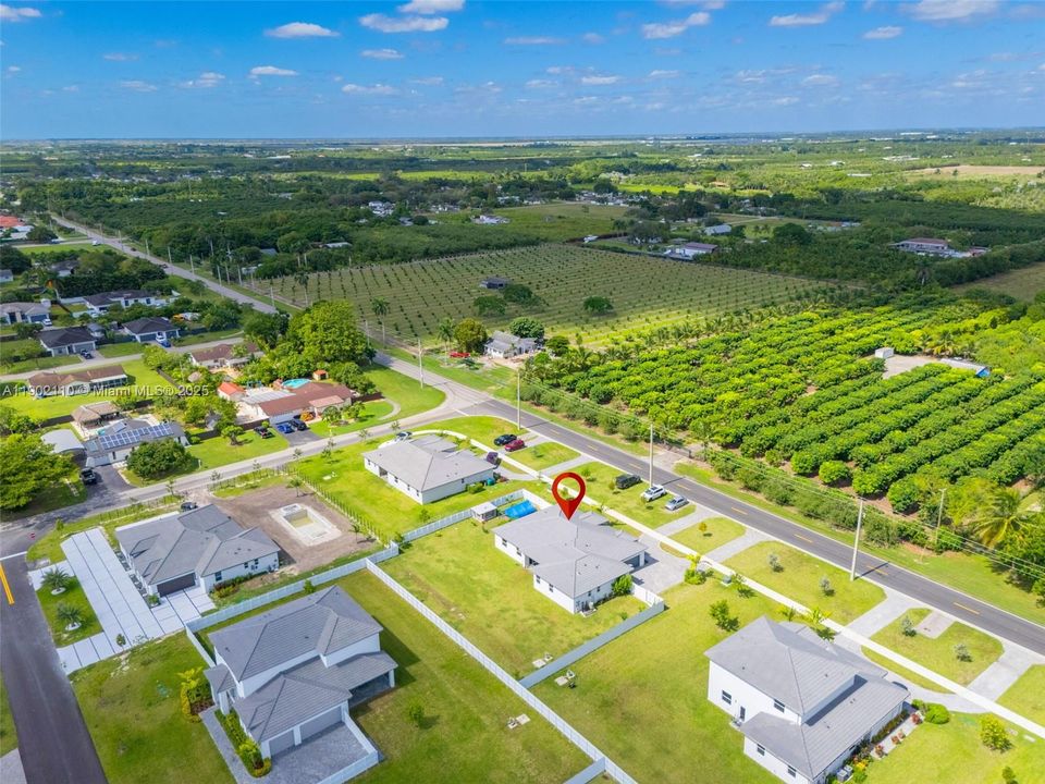 待售: $1,200,000 (4 贝兹, 3 浴室, 2654 平方英尺)