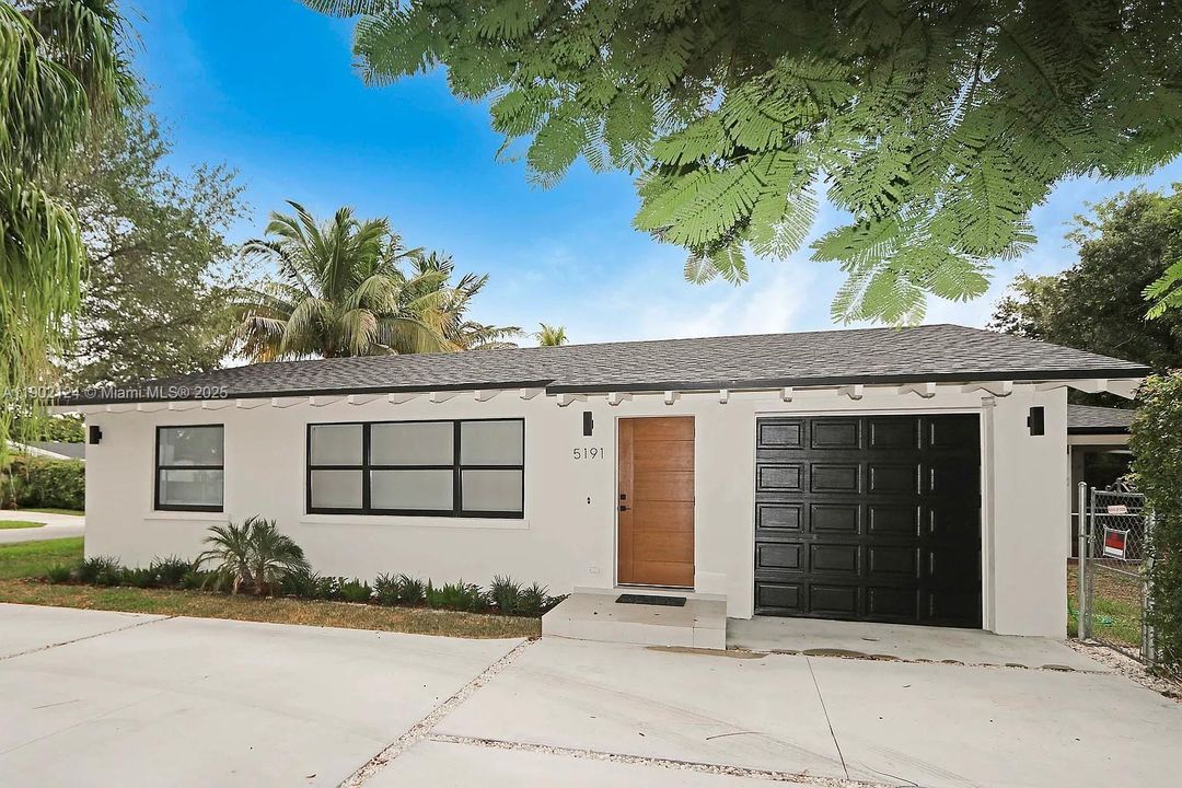 最近租的: $4,750 (4 贝兹, 2 浴室, 1685 平方英尺)