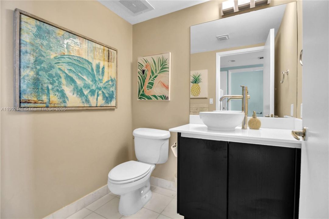 For Sale: $938,000 (3 beds, 3 baths, 1680 Square Feet)