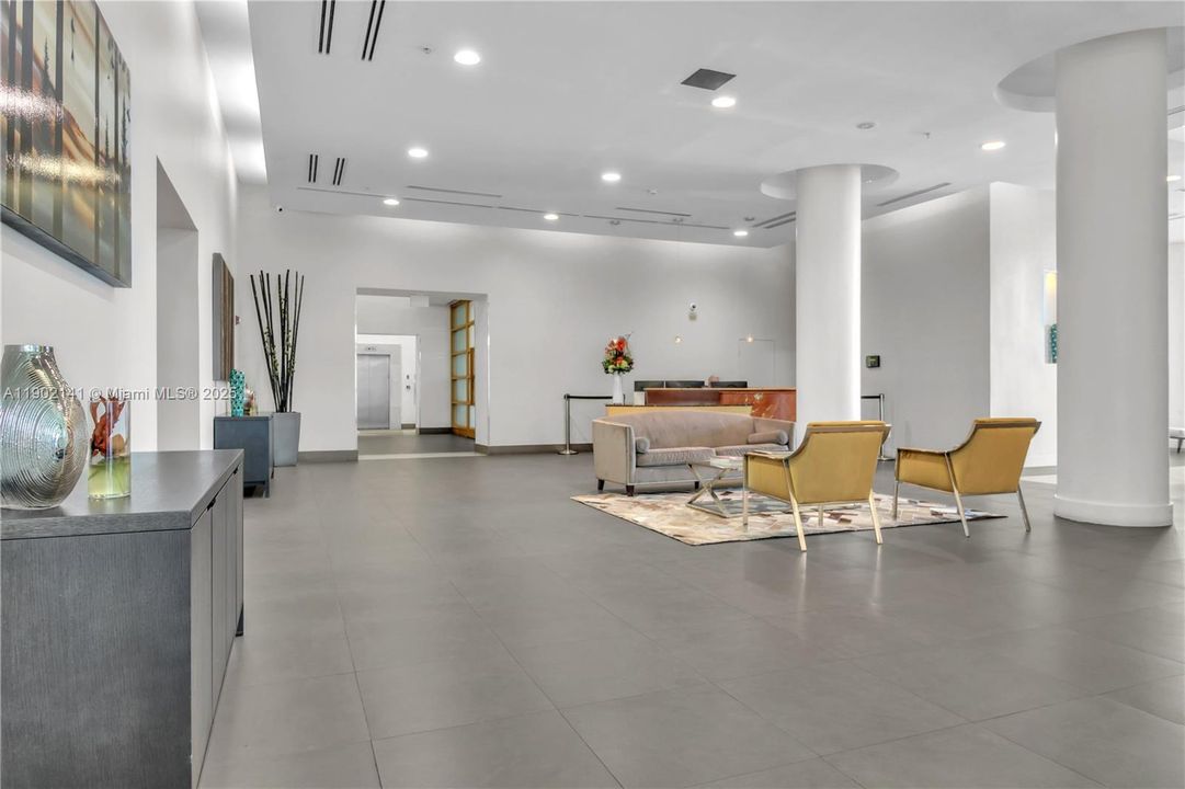 For Sale: $938,000 (3 beds, 3 baths, 1680 Square Feet)