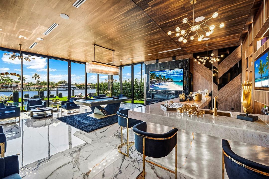 For Sale: $39,995,000 (6 beds, 7 baths, 10809 Square Feet)