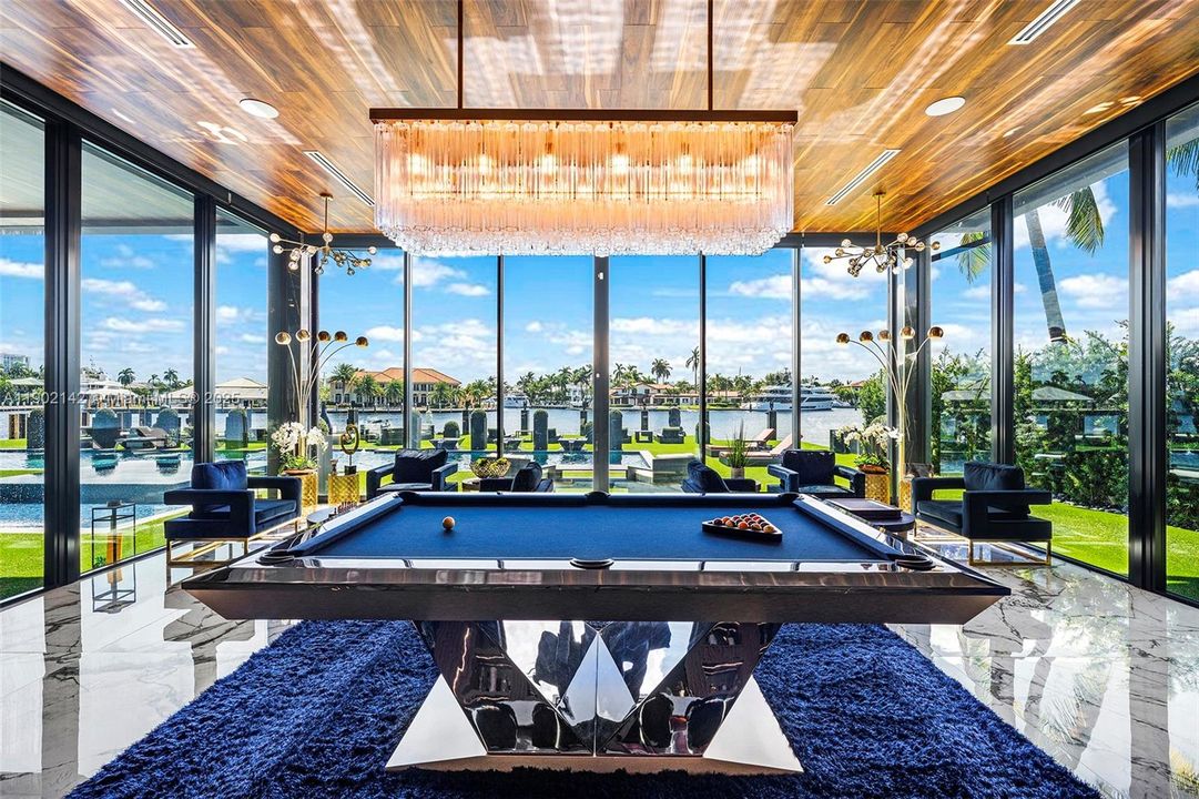 For Sale: $39,995,000 (6 beds, 7 baths, 10809 Square Feet)