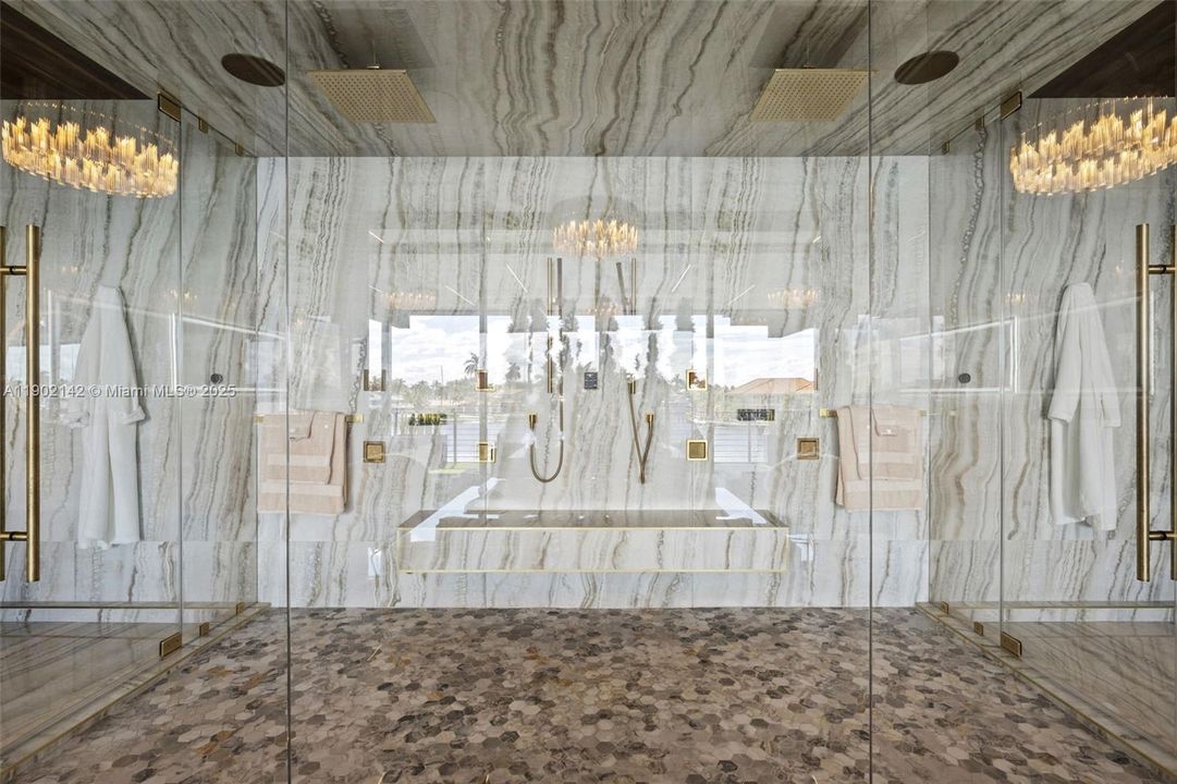 For Sale: $39,995,000 (6 beds, 7 baths, 10809 Square Feet)