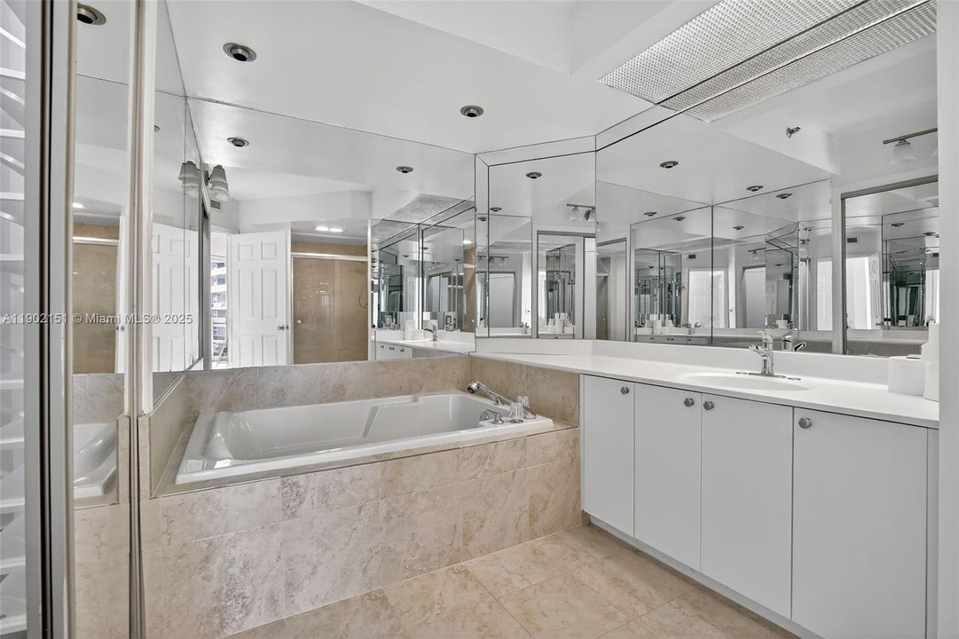 For Rent: $3,400 (2 beds, 2 baths, 1340 Square Feet)