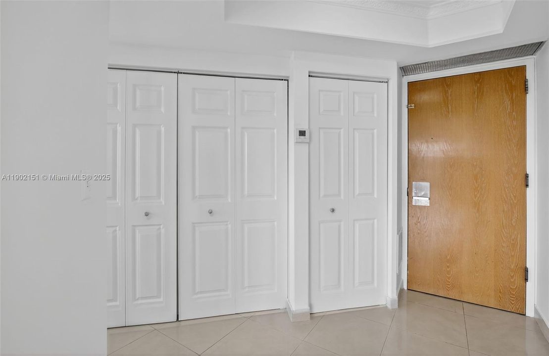 For Rent: $3,400 (2 beds, 2 baths, 1340 Square Feet)