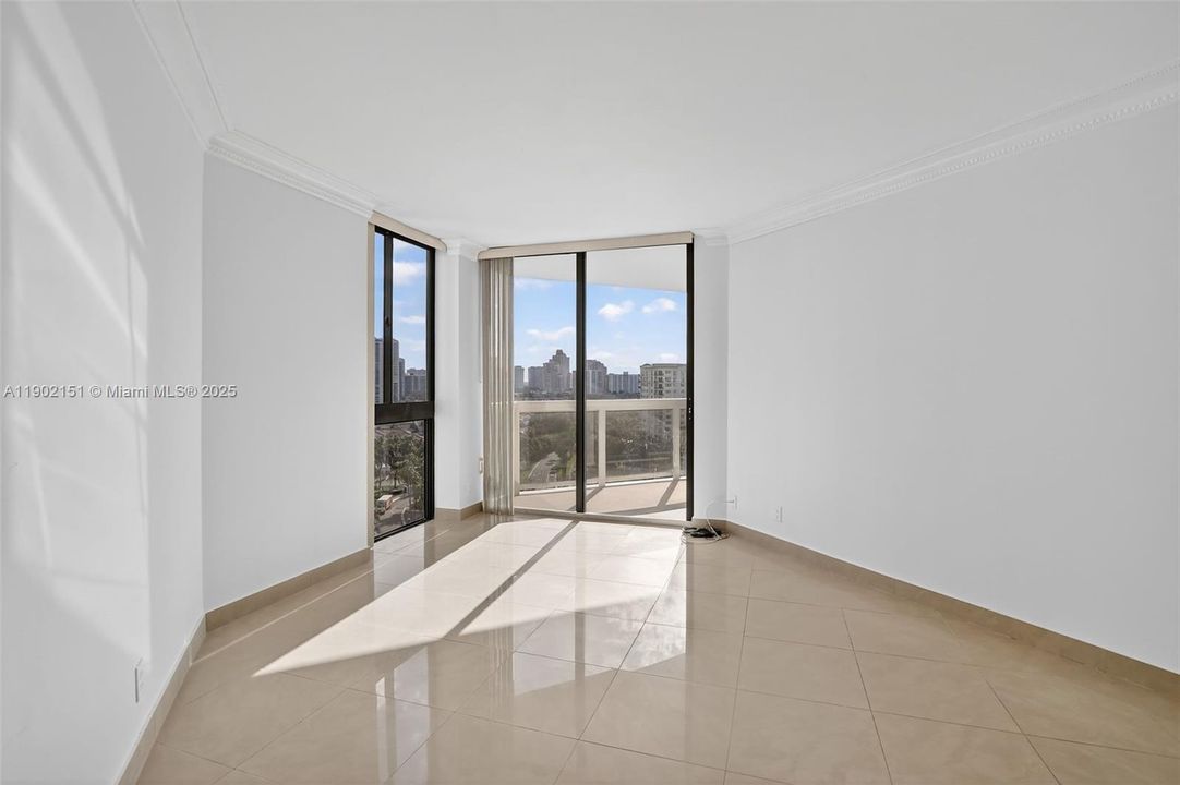 For Rent: $3,400 (2 beds, 2 baths, 1340 Square Feet)