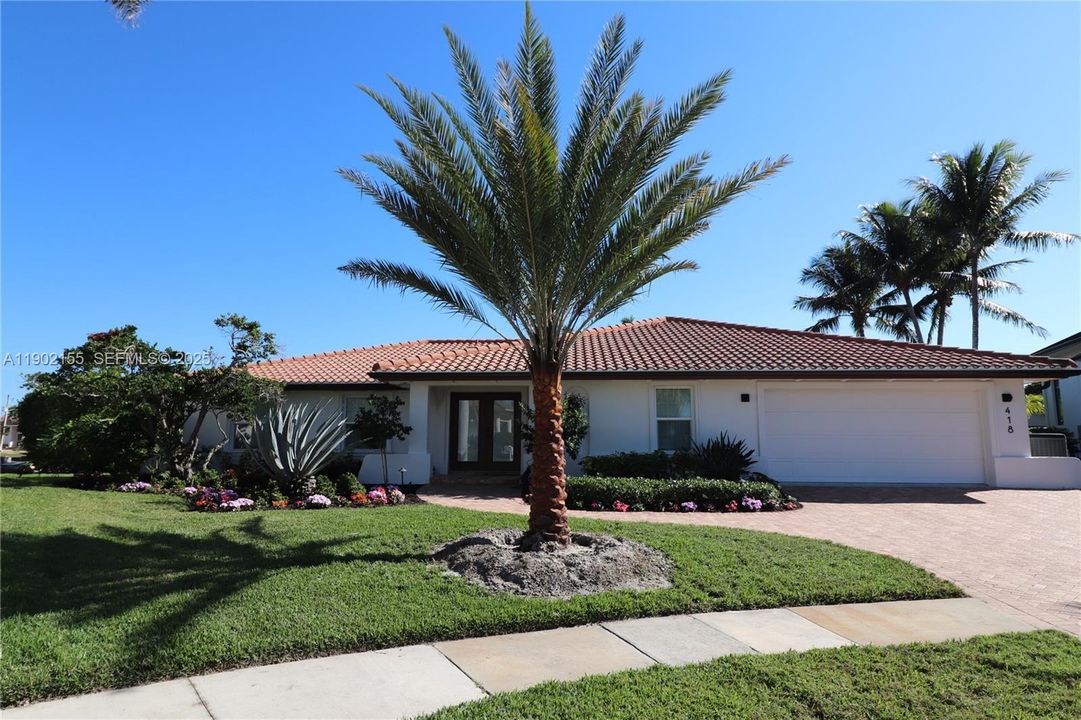 На продажу: $2,300,000 (4 спален, 3 ванн, 2682 Квадратных фут)