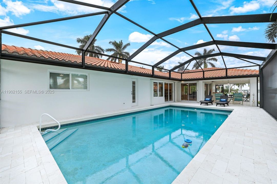 На продажу: $2,300,000 (4 спален, 3 ванн, 2682 Квадратных фут)