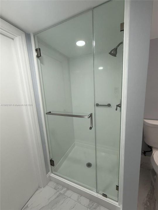 Activo con contrato: $3,000 (3 camas, 2 baños, 1276 Pies cuadrados)