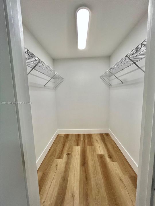 Recently Rented: $3,400 (3 beds, 2 baths, 1156 Square Feet)