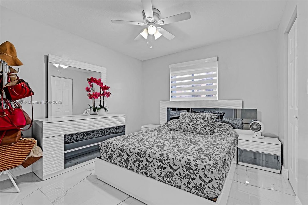 Active With Contract: $5,800 (4 beds, 3 baths, 1938 Square Feet)