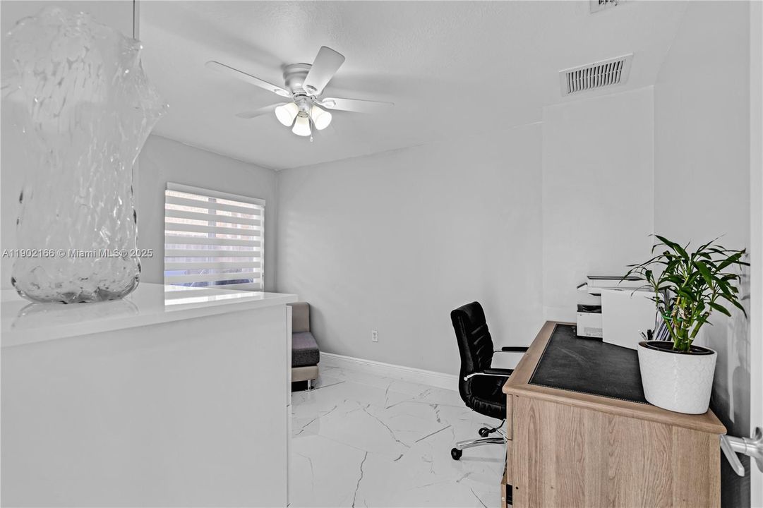 Active With Contract: $5,800 (4 beds, 3 baths, 1938 Square Feet)