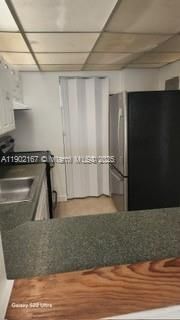 Recently Rented: $1,750 (2 beds, 2 baths, 949 Square Feet)