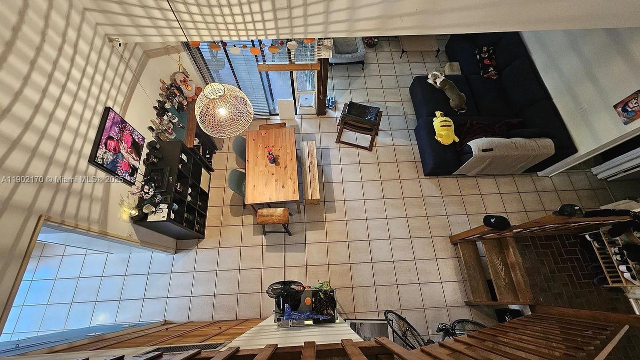 For Rent: $2,900 (3 beds, 2 baths, 1340 Square Feet)