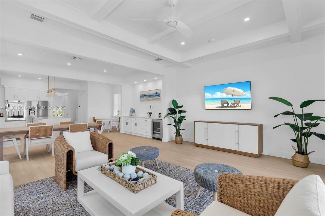 For Sale: $3,400,000 (5 beds, 4 baths, 3011 Square Feet)