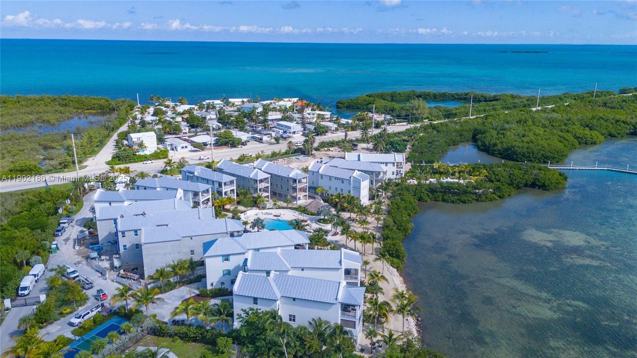 For Sale: $3,400,000 (5 beds, 4 baths, 3011 Square Feet)