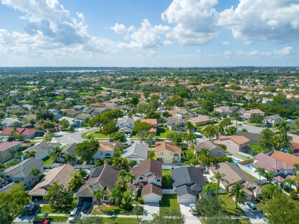 For Sale: $789,000 (4 beds, 3 baths, 2255 Square Feet)