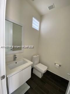 Active With Contract: $5,500 (4 beds, 3 baths, 2655 Square Feet)