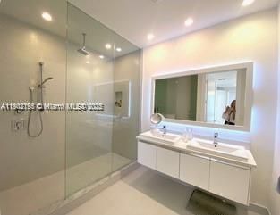 Active With Contract: $5,500 (4 beds, 3 baths, 2655 Square Feet)