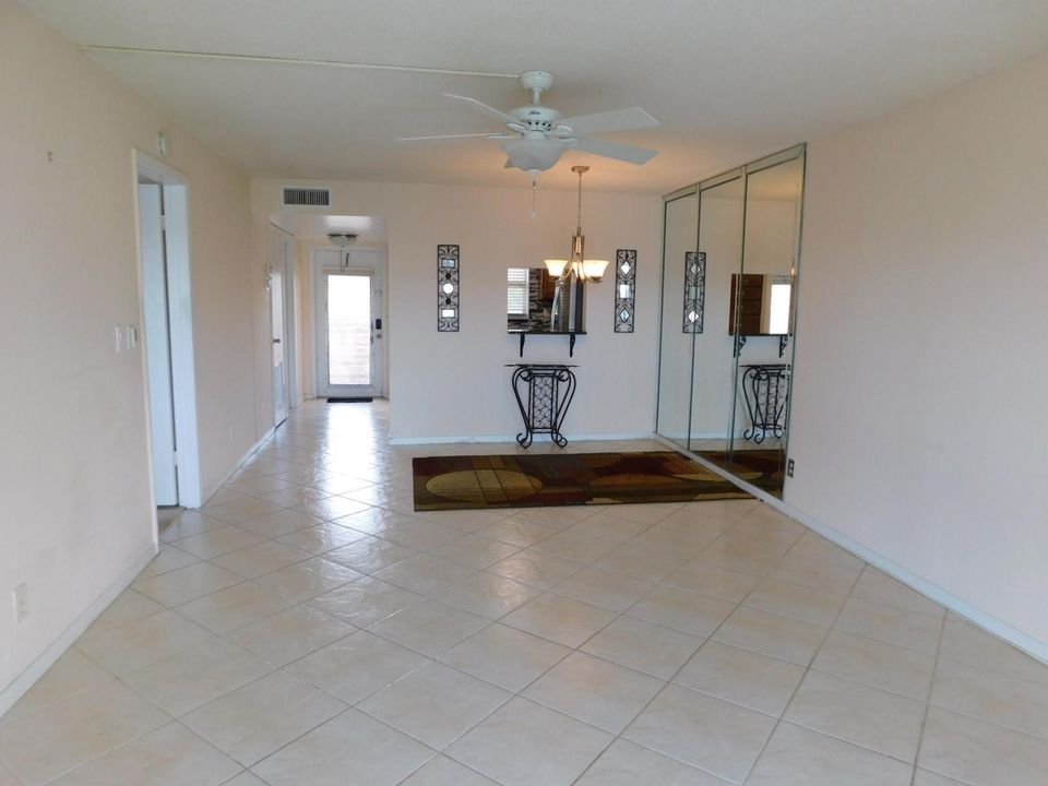Living Room / Dining Area