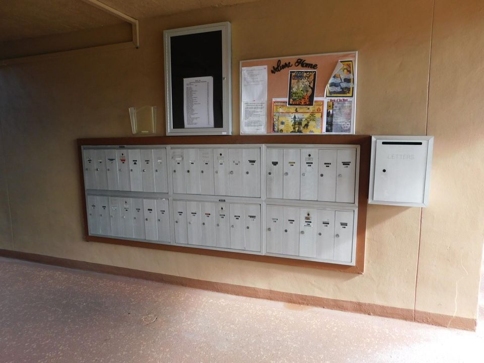 Mail Box