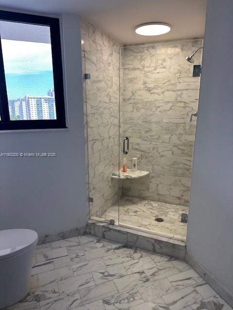 Recently Rented: $6,000 (3 beds, 2 baths, 2360 Square Feet)