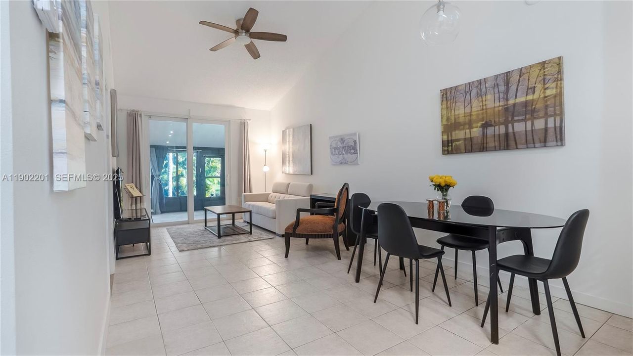 For Rent: $2,750 (3 beds, 2 baths, 1064 Square Feet)