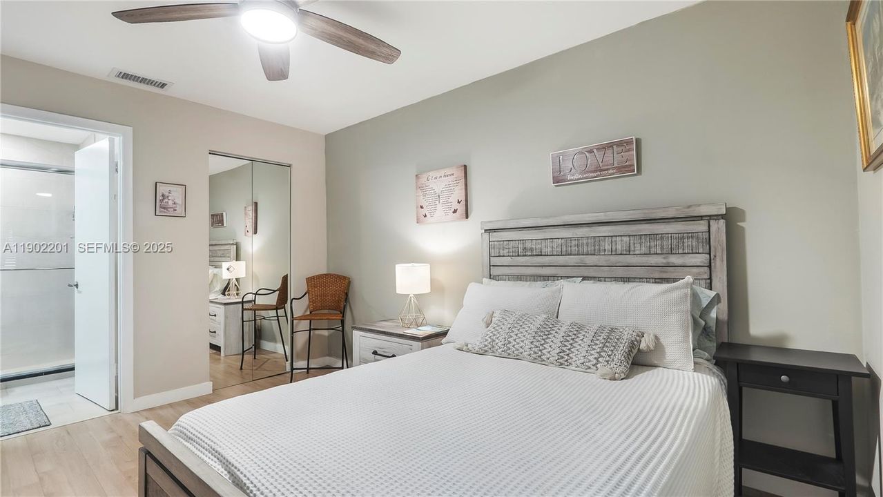 For Rent: $2,750 (3 beds, 2 baths, 1064 Square Feet)