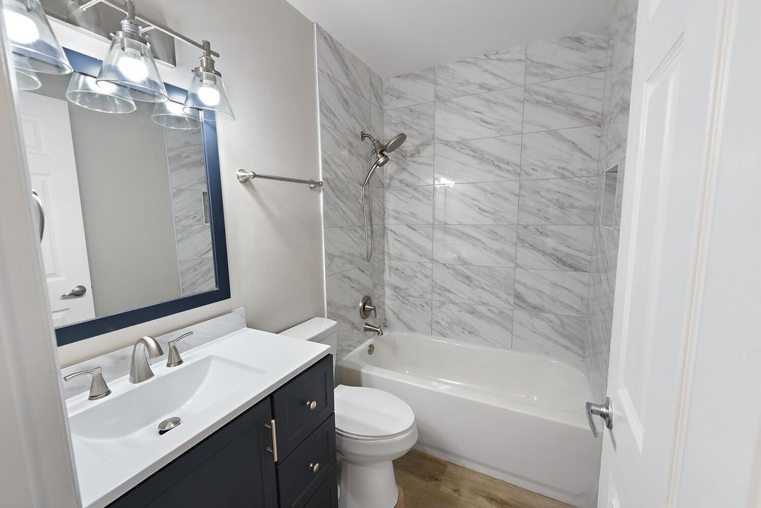 916 Daffodil Dr Wellington FL-large-014-