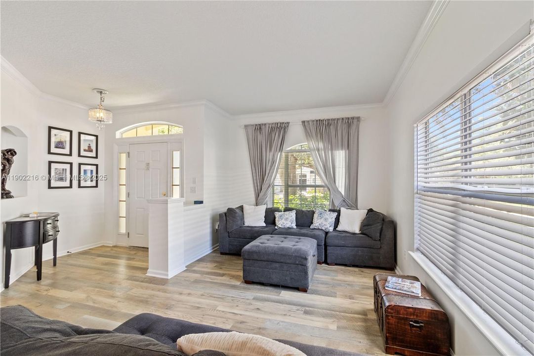 待售: $525,000 (4 贝兹, 3 浴室, 2868 平方英尺)