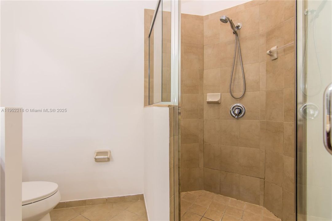 For Sale: $430,000 (4 beds, 3 baths, 1736 Square Feet)