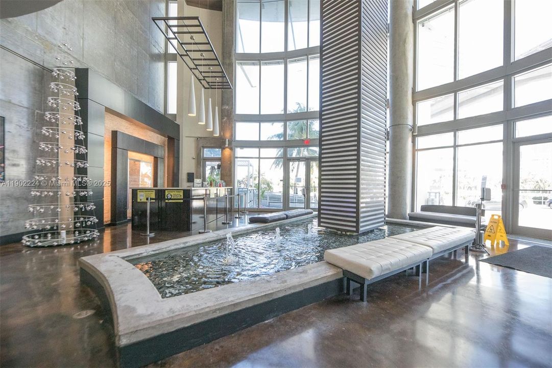 For Rent: $3,150 (1 beds, 1 baths, 795 Square Feet)