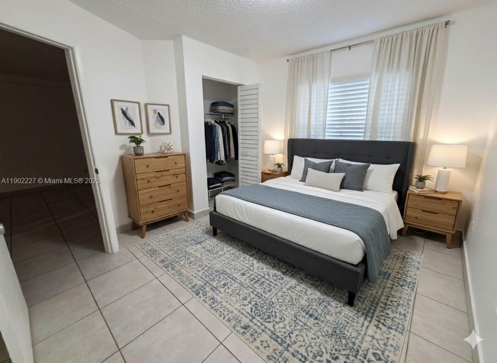 For Sale: $283,000 (2 beds, 1 baths, 1045 Square Feet)