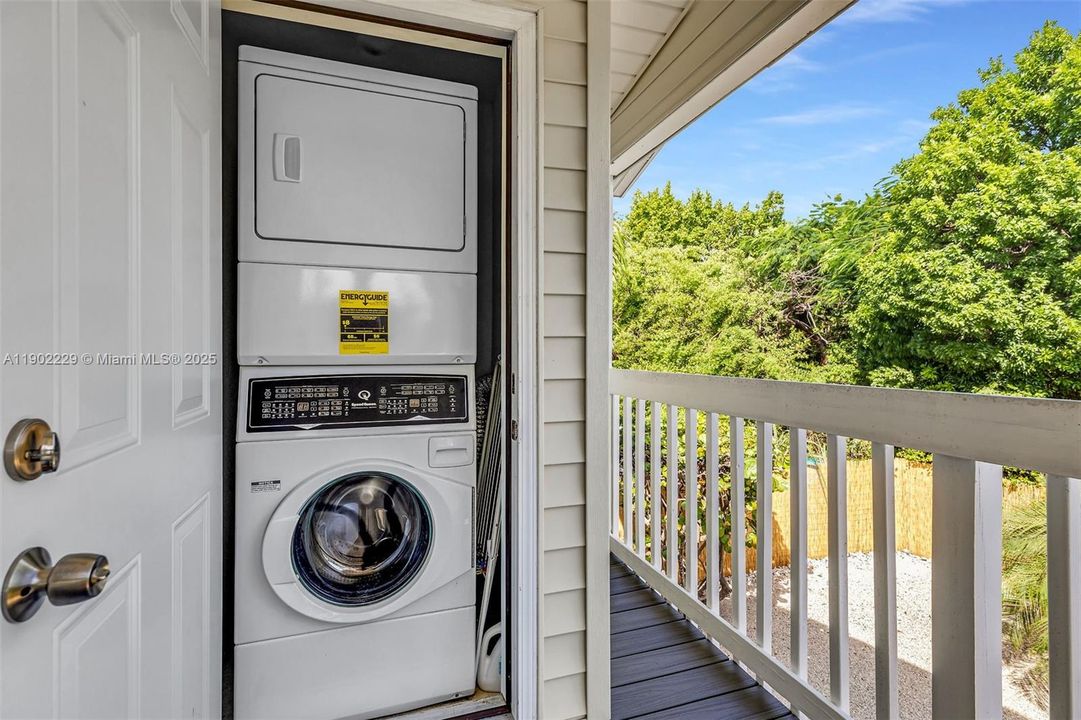 Recientemente alquilado: $4,000 (3 camas, 2 baños, 960 Pies cuadrados)