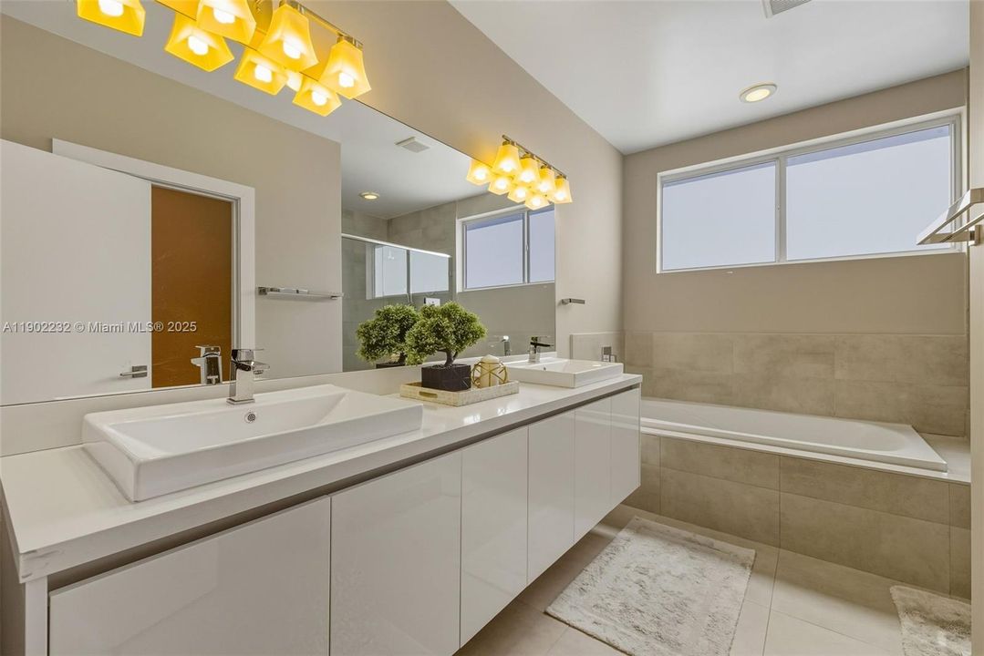 Active With Contract: $1,188,111 (4 beds, 3 baths, 2782 Square Feet)