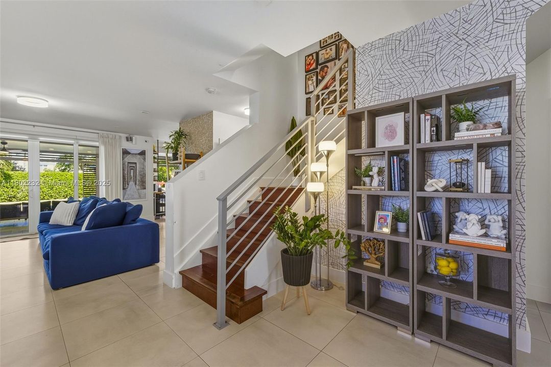 Active With Contract: $1,188,111 (4 beds, 3 baths, 2782 Square Feet)