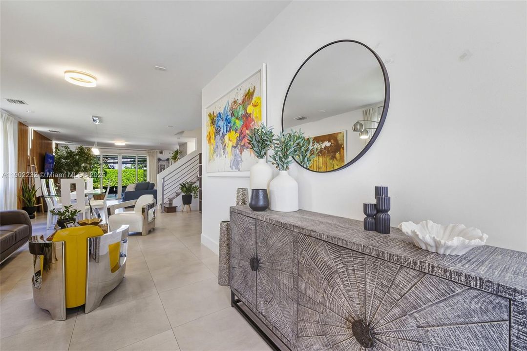 Active With Contract: $1,188,111 (4 beds, 3 baths, 2782 Square Feet)