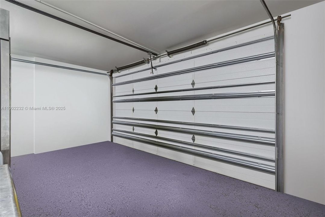 Active With Contract: $1,188,111 (4 beds, 3 baths, 2782 Square Feet)