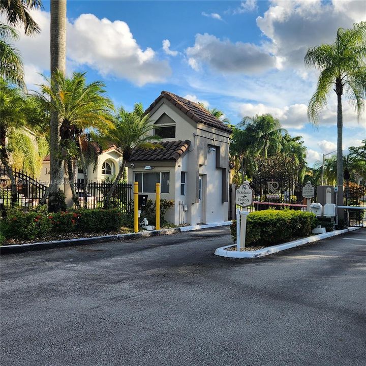 待售: $679,000 (3 贝兹, 2 浴室, 2040 平方英尺)