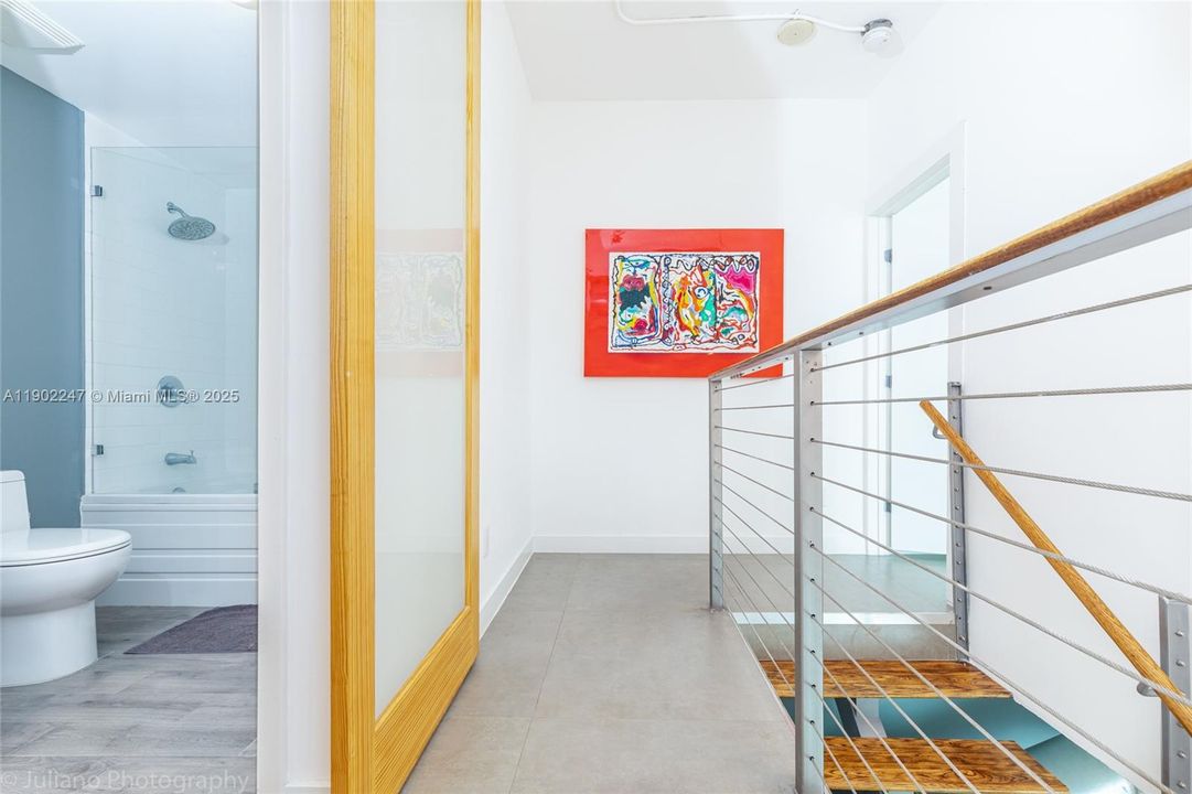 For Rent: $4,350 (3 beds, 2 baths, 1255 Square Feet)