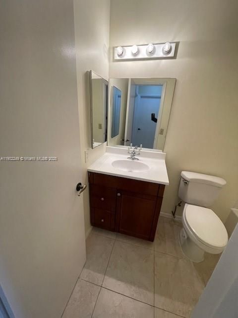 For Rent: $3,000 (3 beds, 2 baths, 1223 Square Feet)