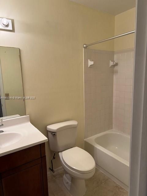 For Rent: $3,000 (3 beds, 2 baths, 1223 Square Feet)