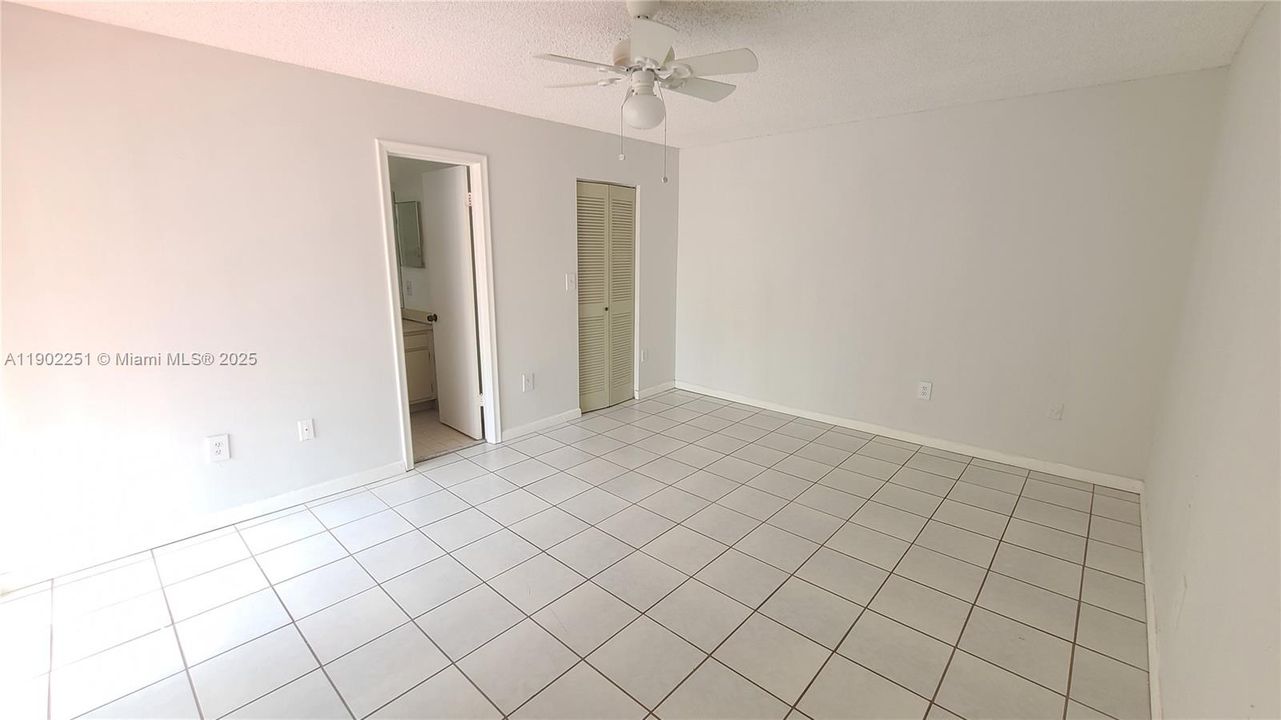 For Rent: $2,550 (2 beds, 2 baths, 1190 Square Feet)
