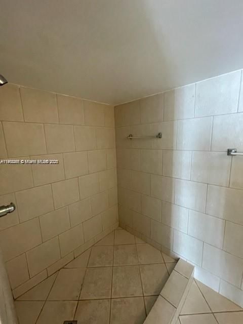 Recently Rented: $2,500 (1 beds, 1 baths, 757 Square Feet)