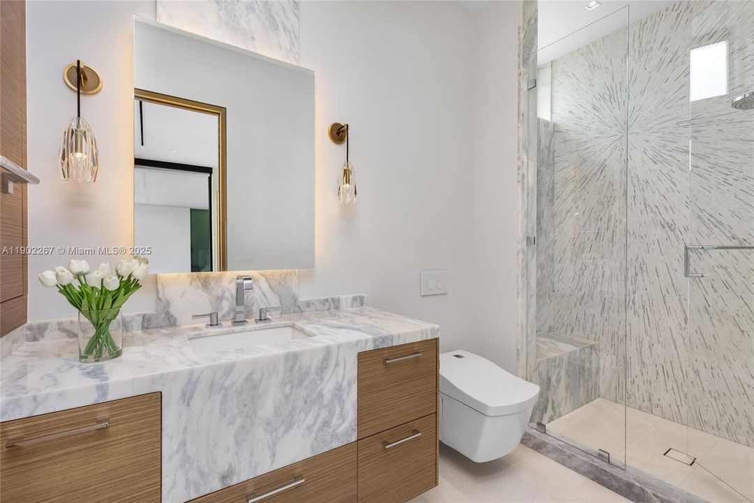 For Sale: $35,995,000 (5 beds, 5 baths, 10289 Square Feet)