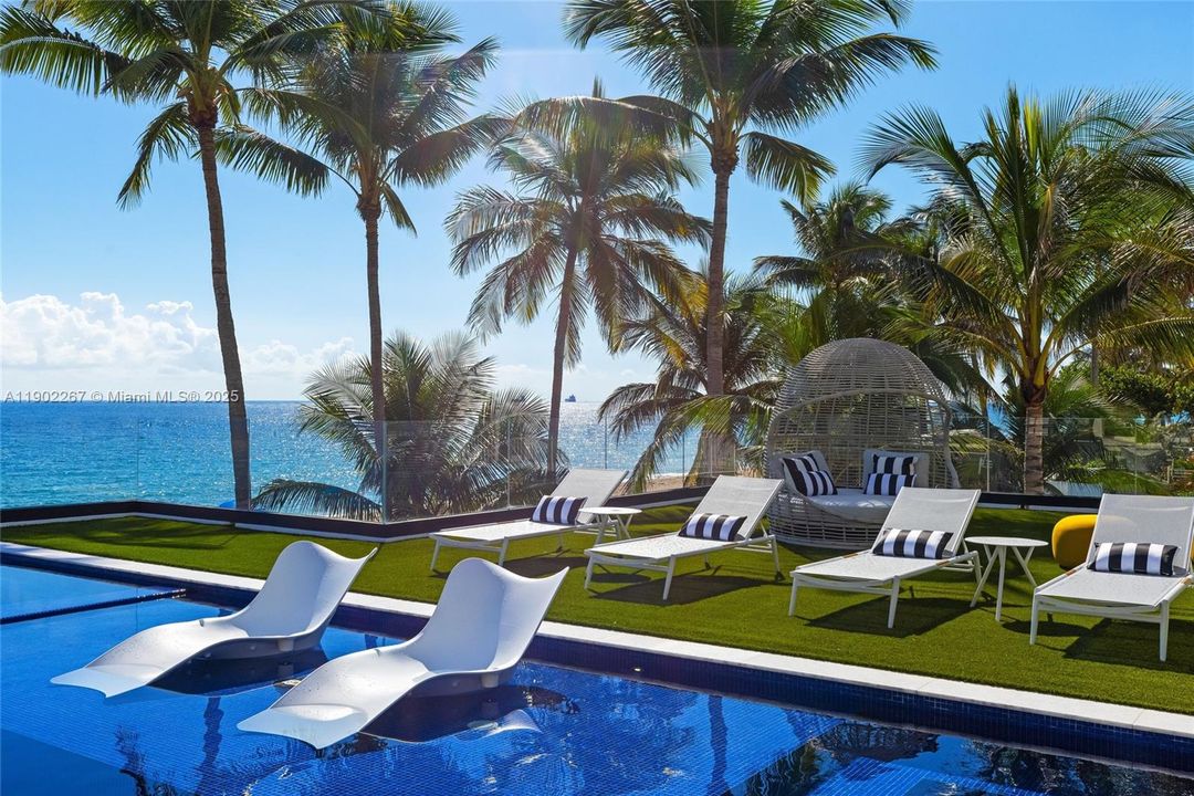 For Sale: $35,995,000 (5 beds, 5 baths, 10289 Square Feet)