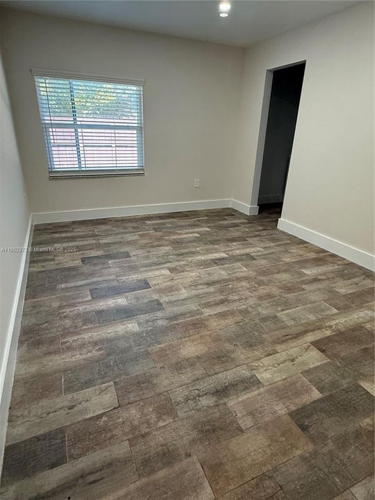 Recently Rented: $2,700 (2 beds, 2 baths, 1030 Square Feet)