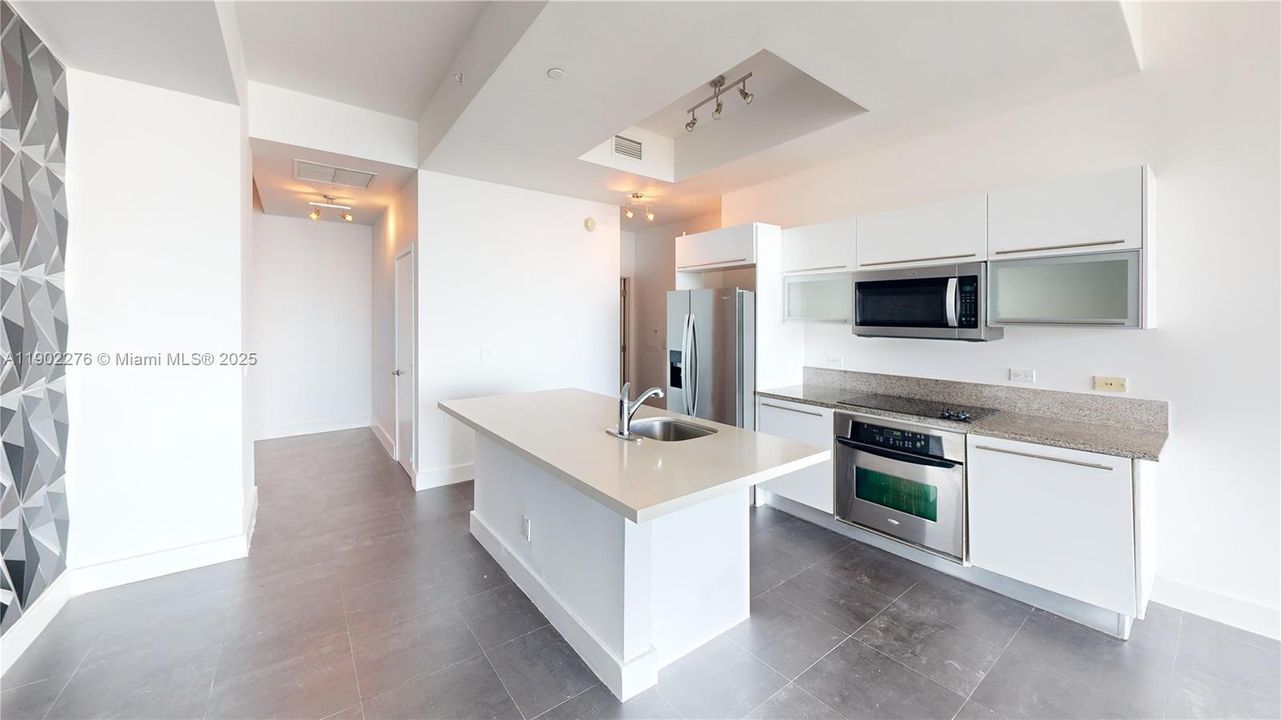 Recently Rented: $4,500 (2 beds, 2 baths, 1208 Square Feet)