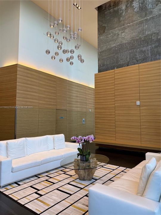 Recently Rented: $4,500 (2 beds, 2 baths, 1208 Square Feet)