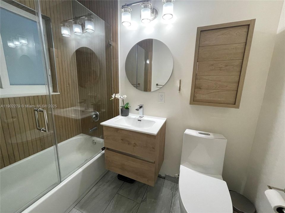 На продажу: $695,000 (3 спален, 2 ванн, 1280 Квадратных фут)